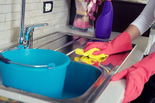Professional deep cleaning in Roehampton focusing on bathroom and living areas